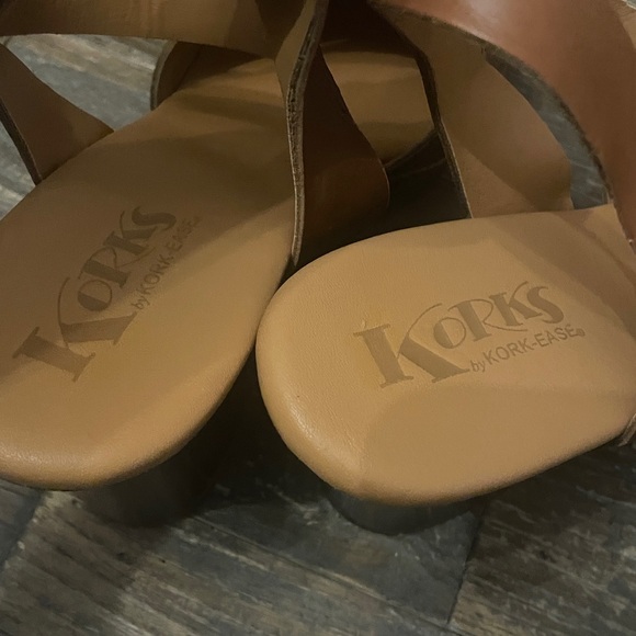 Korks by Kork-Ease Marcia Tan Leather Clogs🖤 - Picture 11 of 16